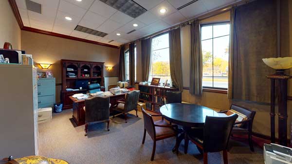 executiveoffice2 1000 Twelve Oaks executive office