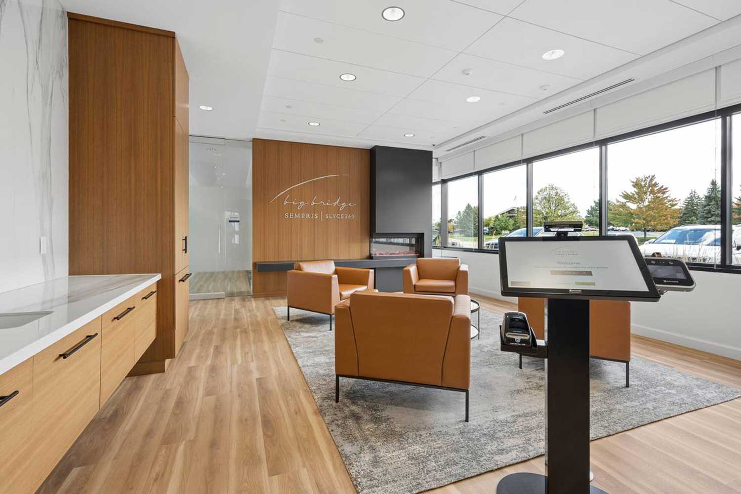 1st-floor-reception-entrace 1st-floor-reception-entrace