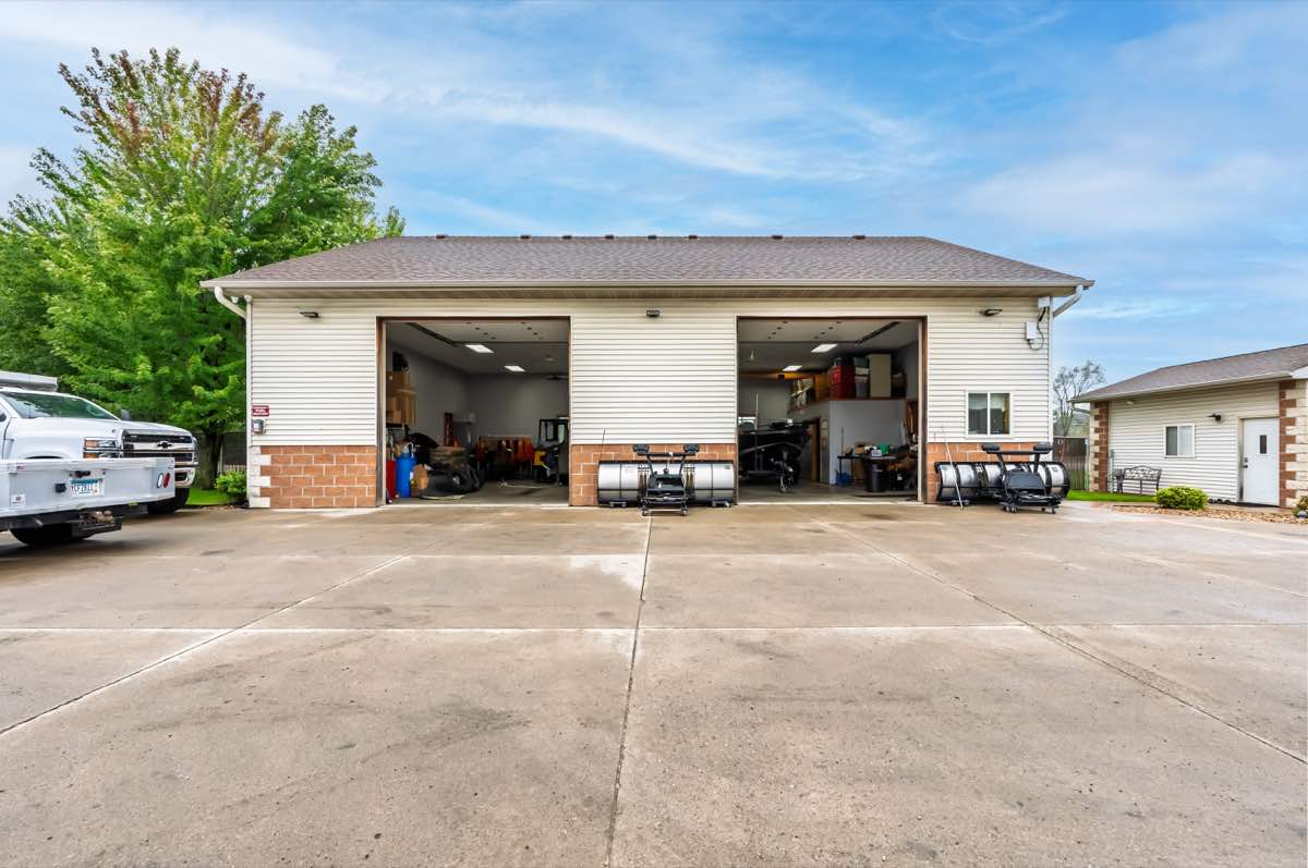 drive-in-doors drive-in-doors