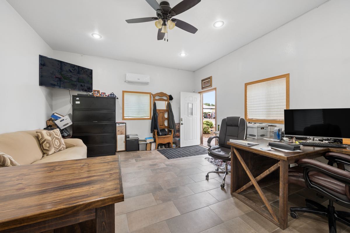 office-interior office-interior