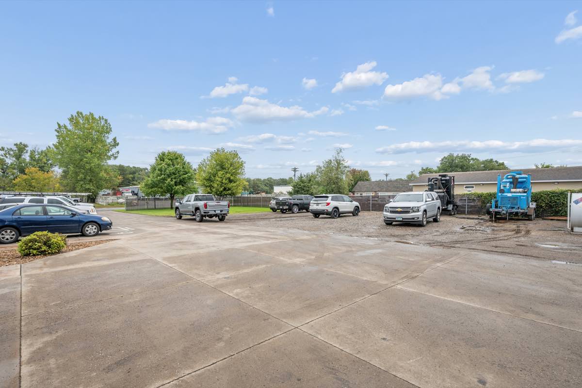 storage-yard storage-yard